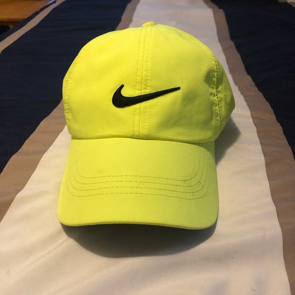 nike ball cap women's